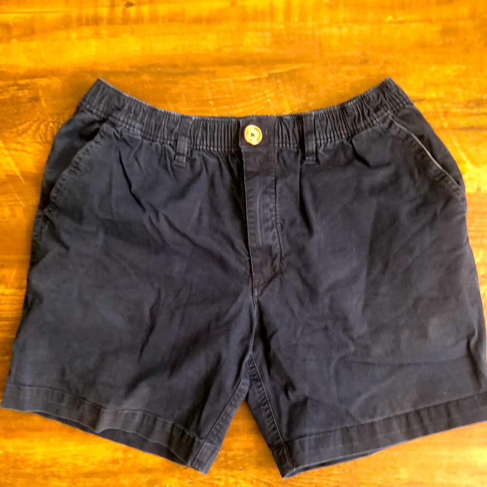 Chubbies navy shorts size medium